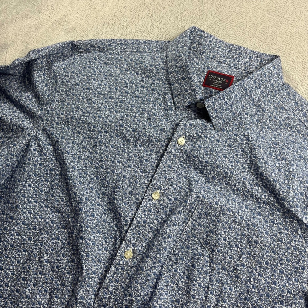 UNTUCKit Tavira Slim Fit Shirt Mens XL Blue White Geometric Medallion 40564